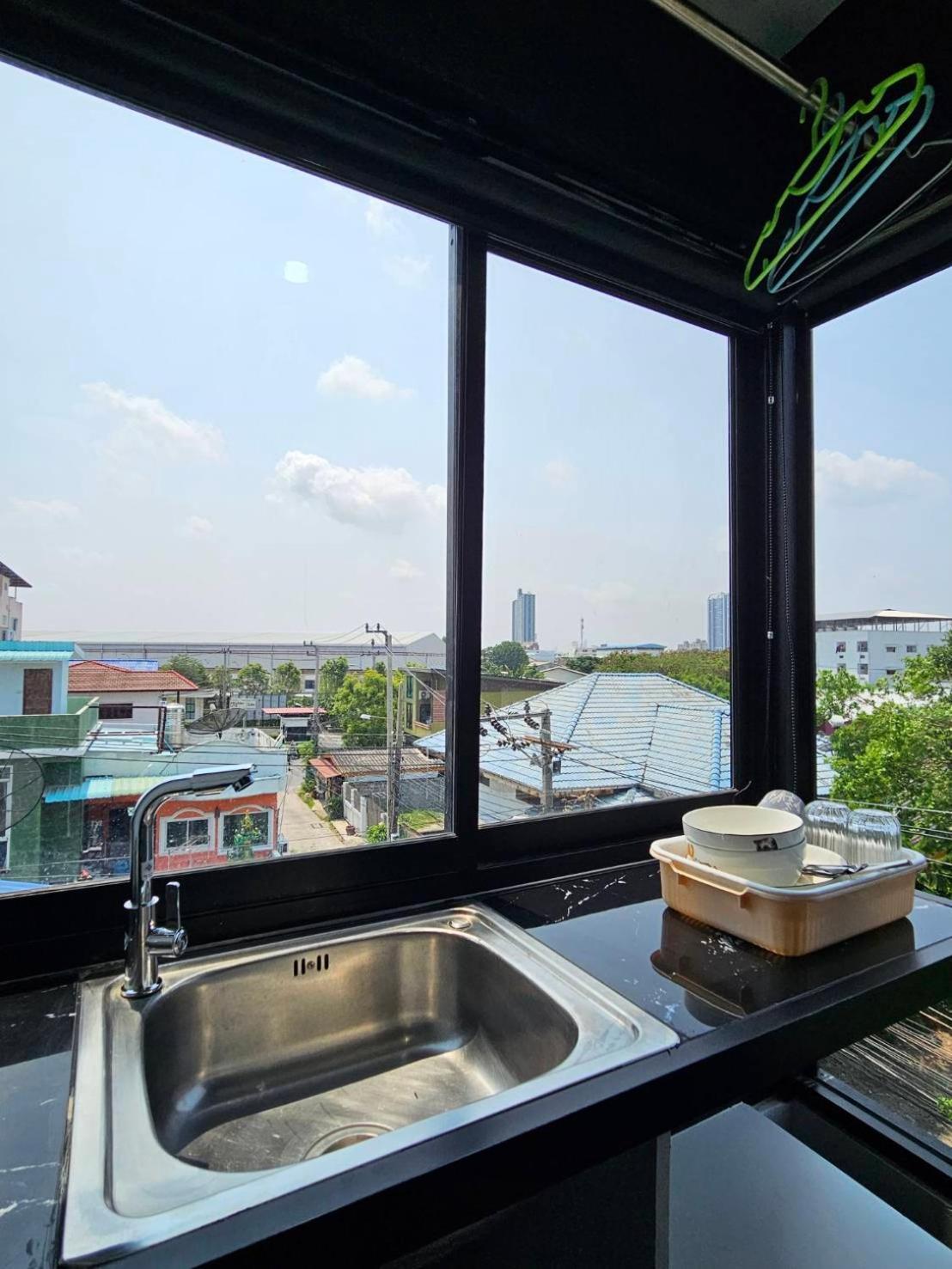Irich Residence Theparak Bts-Chang Erawan 2Kms Ban Khlong Hua Sakae Экстерьер фото
